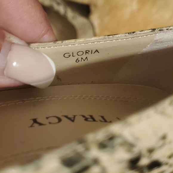 Ellen Tracy Gloria sneak print Wedges upper leather Shoes size 6M - Picture 10 of 12